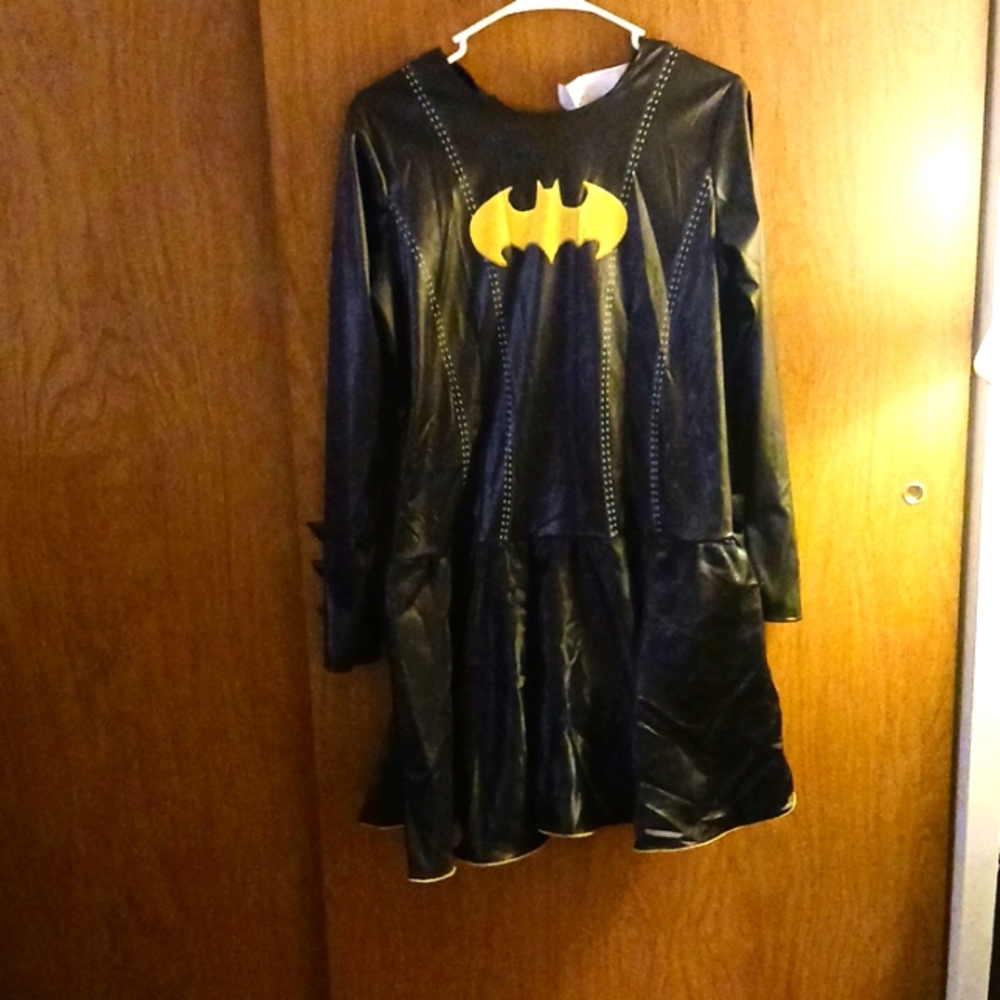 RUBIES COSTUME CO., BATWOMAN BATGIRL BAT HOTTIE, MEDIUM, HALLOWEEN